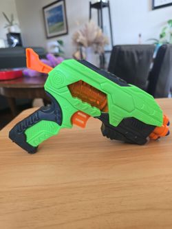 Adventure Force Quad Shot Blaster