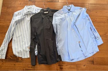 Men’s Calvin Klein shirts size large