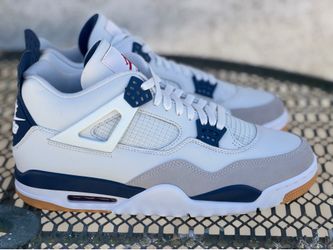 Jordan 4 SB Navy size 13 NEW