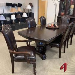 Brown Formal Extendable Dining Room Set, Table And Chairs, Comedor// Delivery Available 