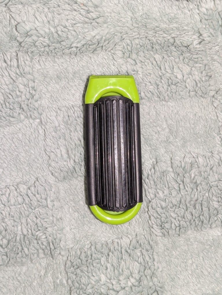 Portable HairBrush With Mirror