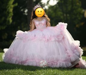 QUINCEAÑERA DRESS / READ NOTES