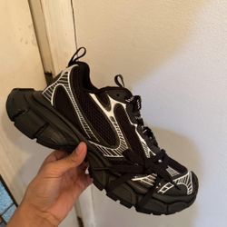 3xl Balenciagas