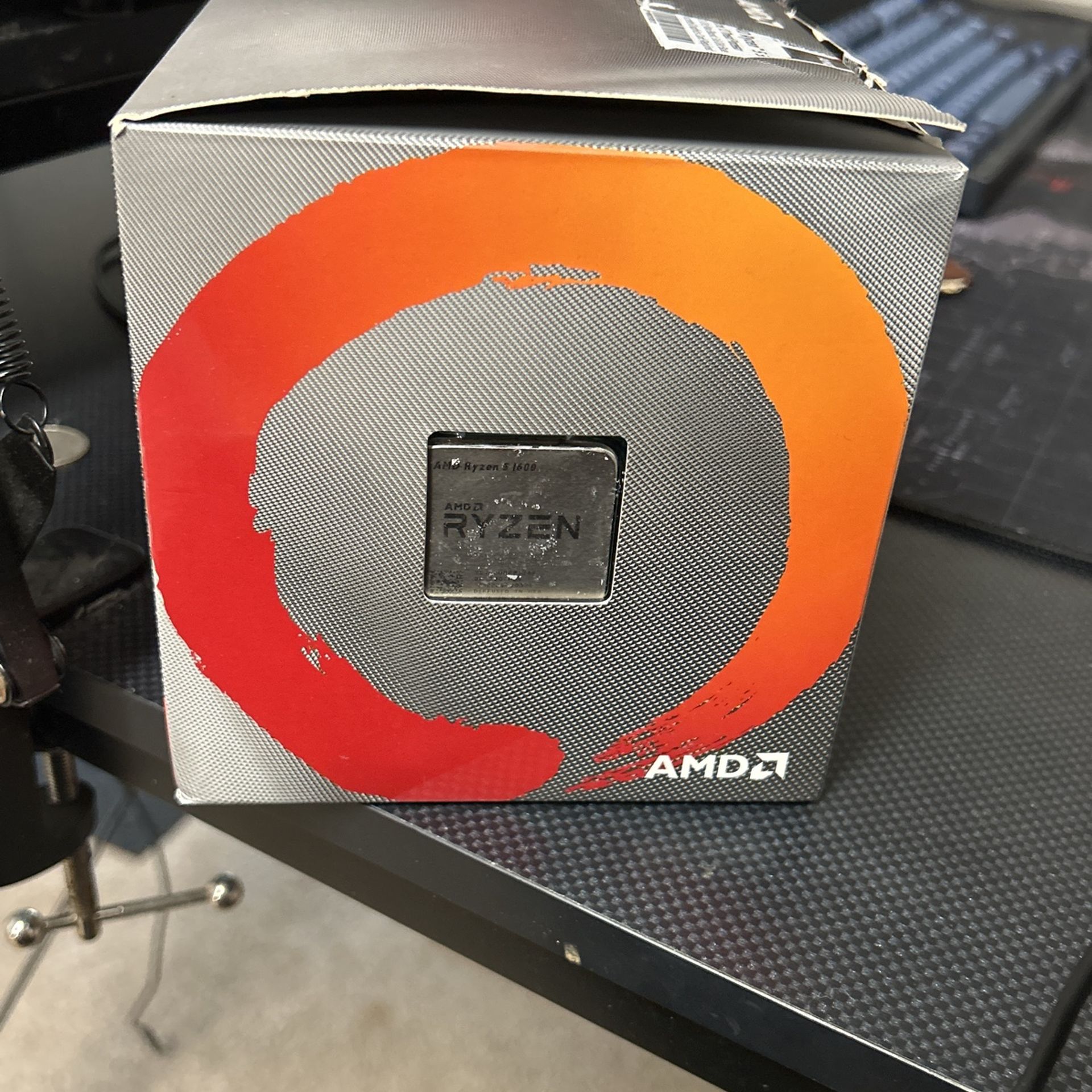 Amd Ryzen 5 1600 CPU