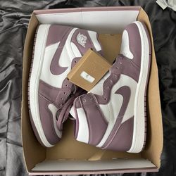 Nike Air Jordan 1 
