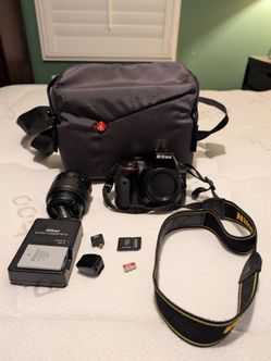 Nikon D3300 SLR