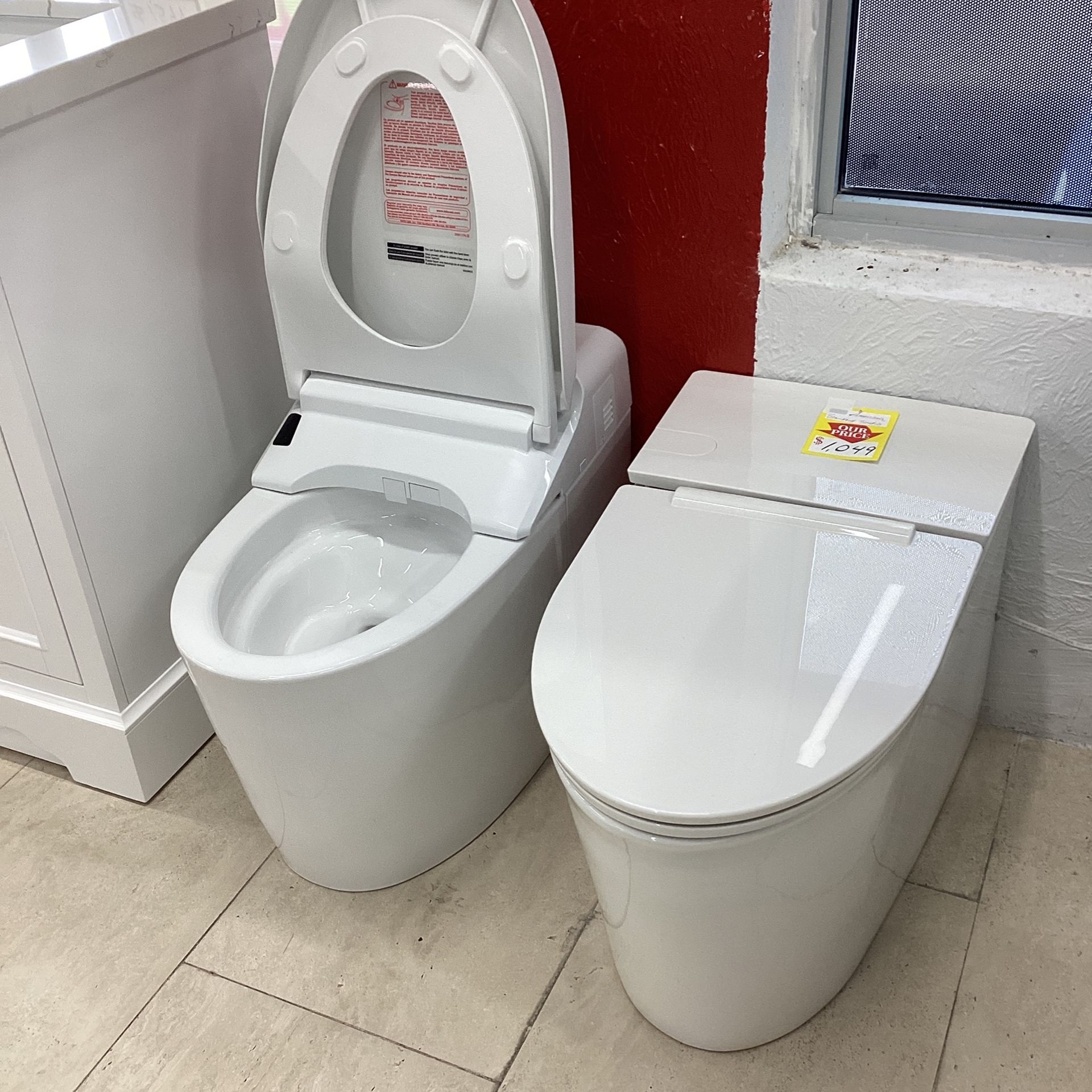 ToTo G450 Smart Toilet Available Today On Sale Fully Automatic Tons Of Features Fully Skirted Standard Installation