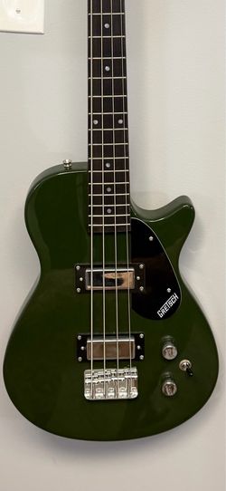 Gretsch Electromatic Jet Short Scale Bass Guitar.
