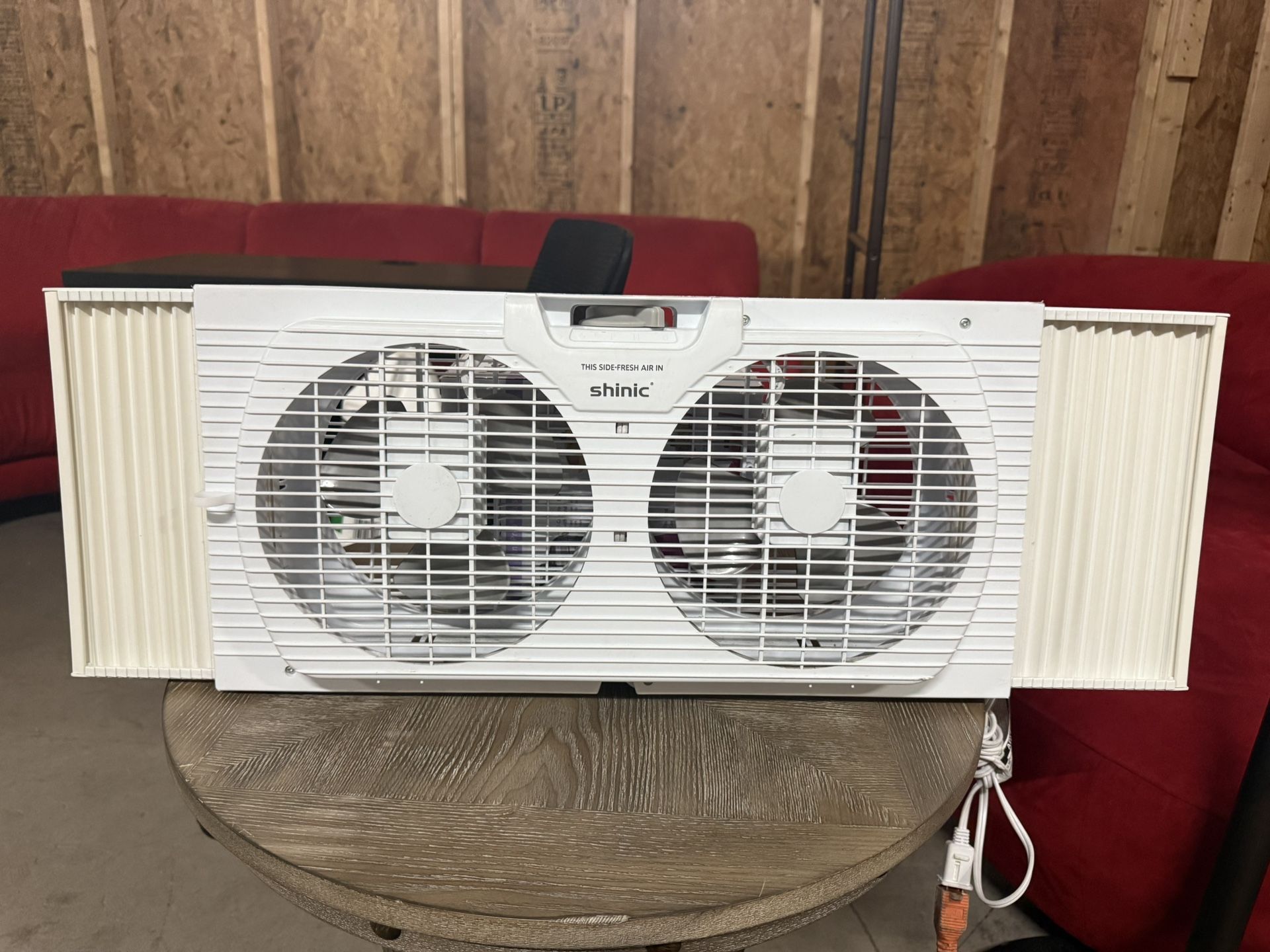 Shinic 9" 3-Speed Twin Window Fan with Removable Bug Screen,Fully Assembled,(22“ to 33-1/2"), White