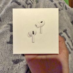 AirPods Gen 2s New!