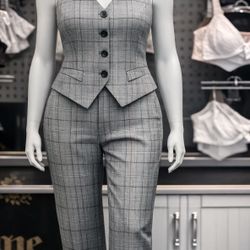 Women To Pecs.suits that work for work, meetings, and business wear: All Sizes Available 