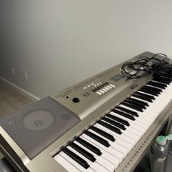 Yamaha Piano 