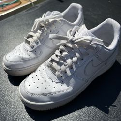 Nike Air Force 1