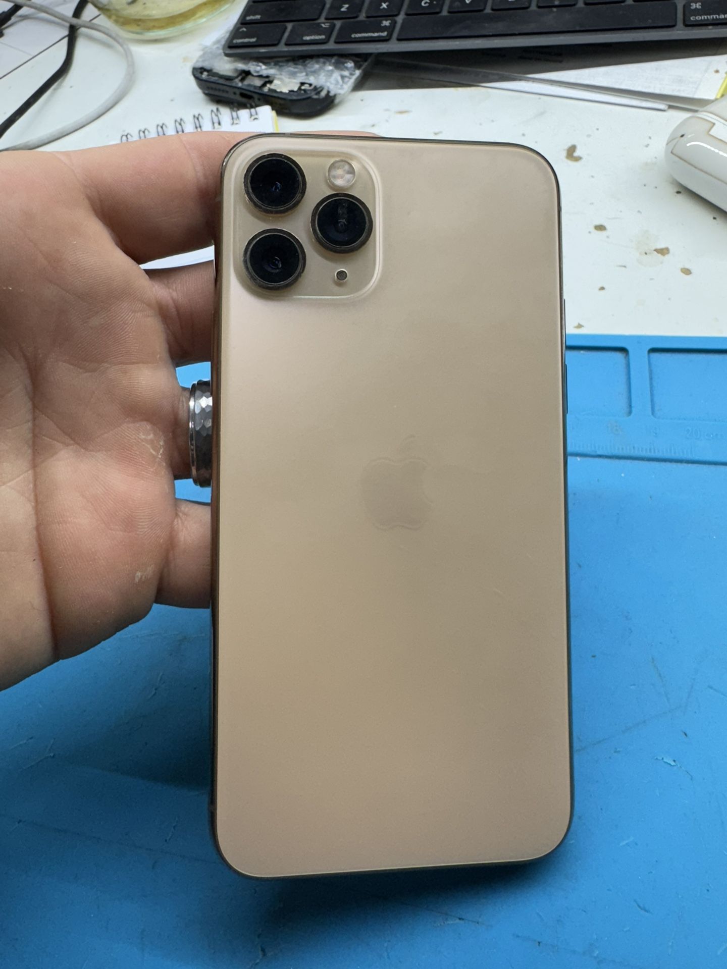 iphone 11 pro att/cricket 64gb