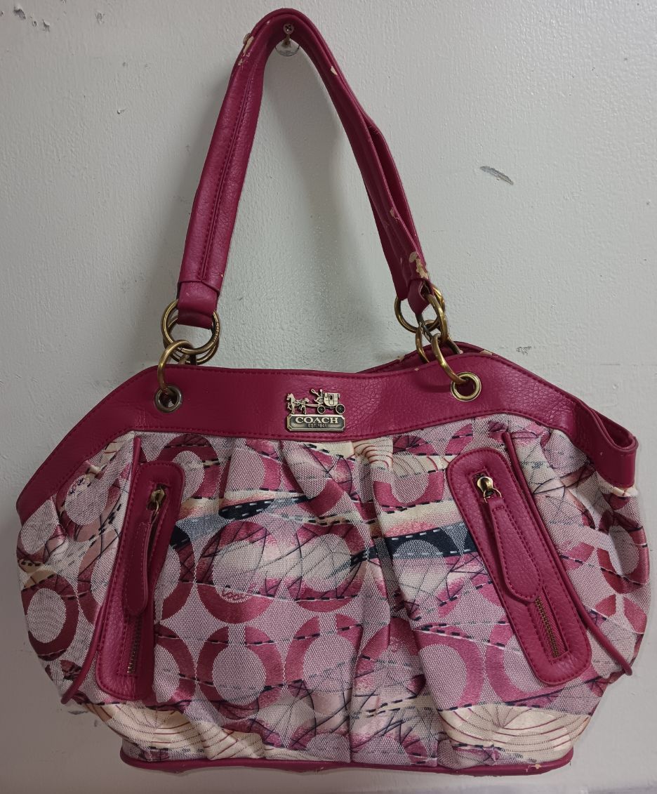 Coach Shoulder Bag