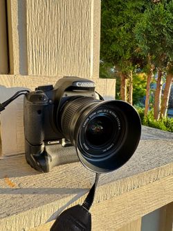 Canon rebel t1i with standard kit lens and battery grip