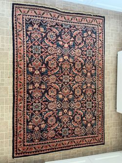 Vintage Hand Woven Rug made in Iran 42”x62” (3.5’x5’ish)
