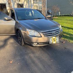 2005 Toyota Avalon