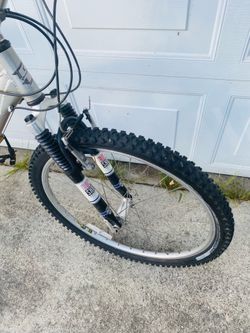 Mountain bike GT ricochet  2005