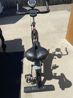 Vigbody Exercise Bike