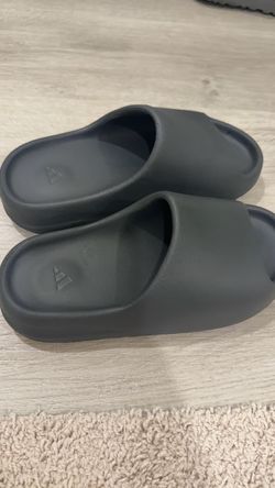 Adidas Yeezy Slide Dark Onyx