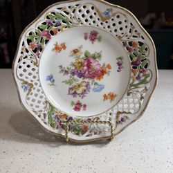 🌸 Vintage Schumann Pierced Porcelain Plate – Cottagecore Farmhouse Decor 🌸
