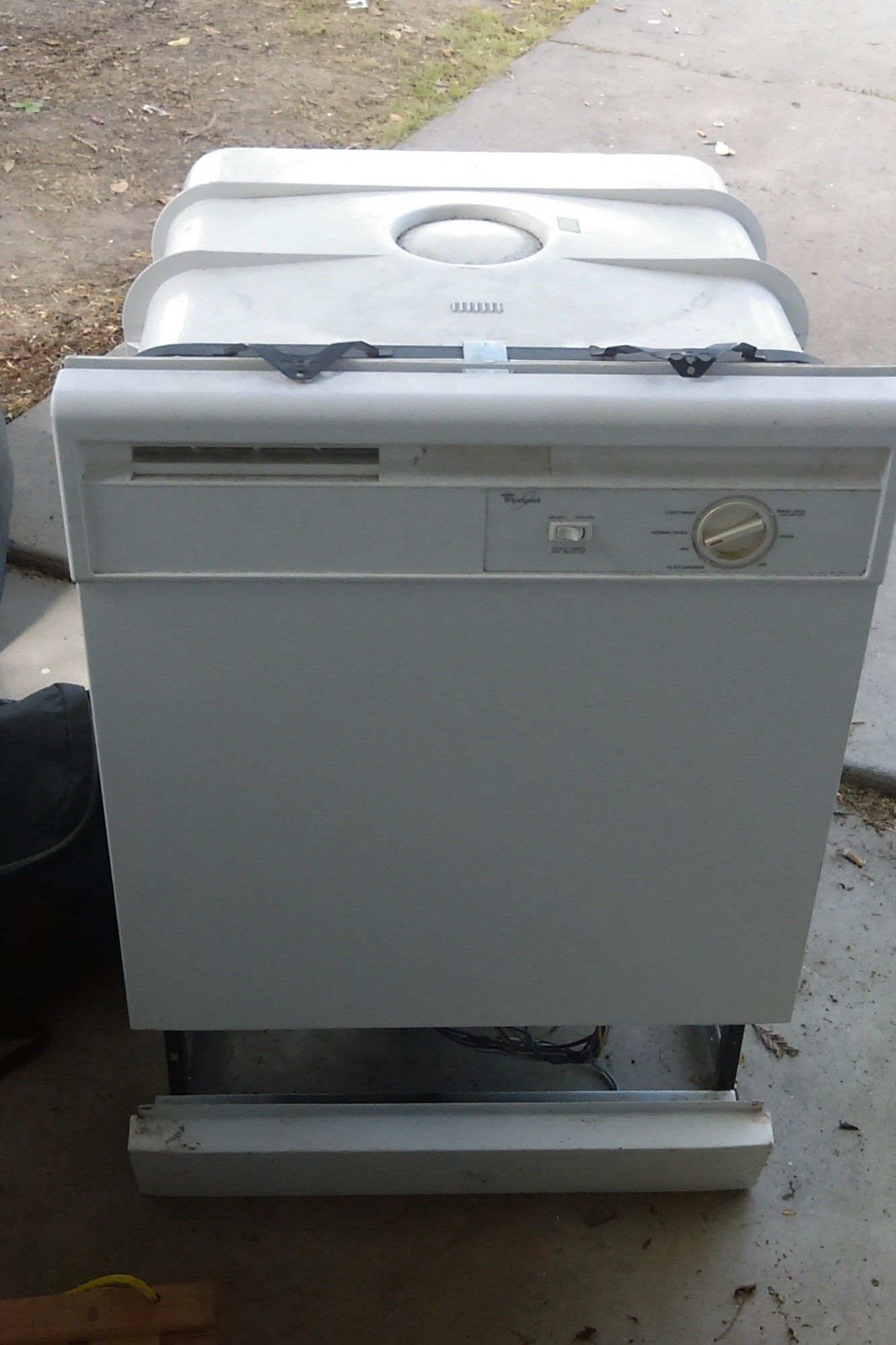 Whirlpool Dishwasher