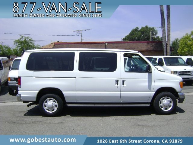 2005 Ford Econoline