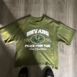 (NEW) UNVANQ MUD GREEN T-SHIRT (SIZE SMALL MENS)