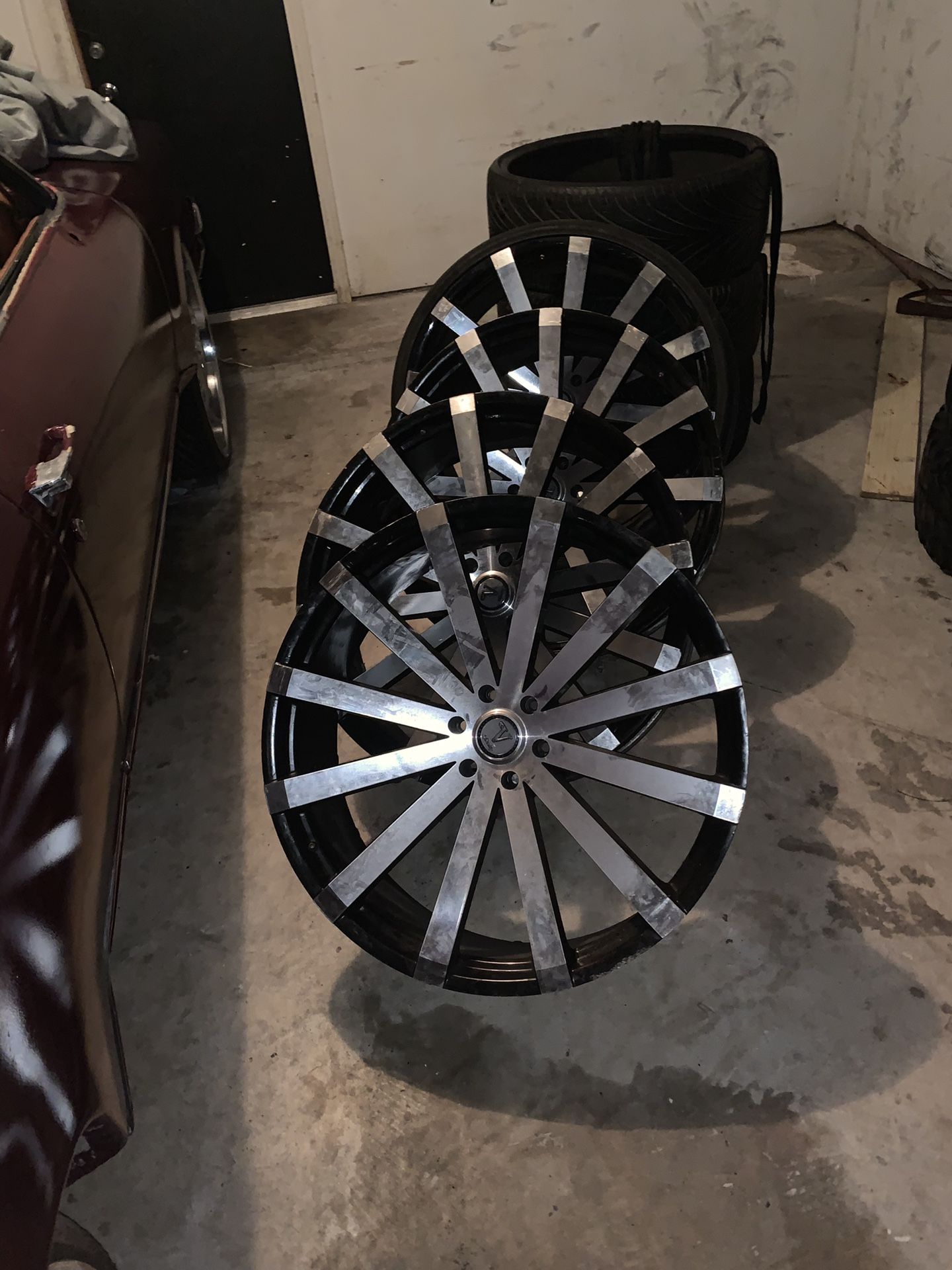 28 inch velocity rims