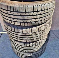225-65-17 4tires Michelin Con Excelente calidad Las 4