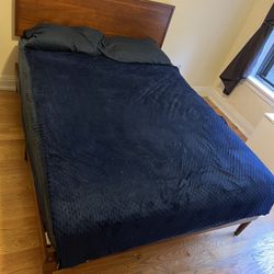Queen Bed Frame (Mattress Can Be Separated)