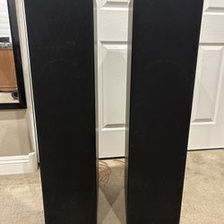 Black Klipsch Speakers 