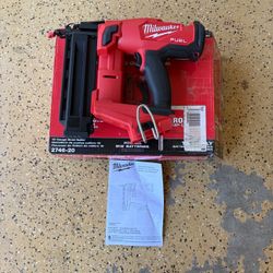 Milwaukee M18 FUEL 18-Volt Lithium-Ion Brushless Cordless Gen II 18-Gauge Brad Nailer (Tool-Only)