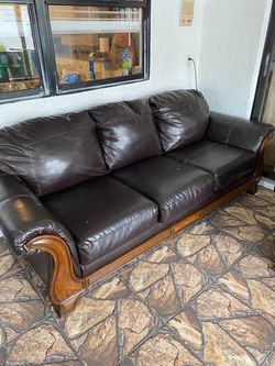 Leather Sofas (coaches)