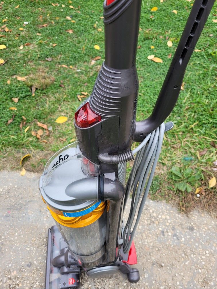 Vacuum Cleaner