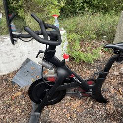 Peloton For Sale, Must Pick Up Near Andrew’s Airforce Base 