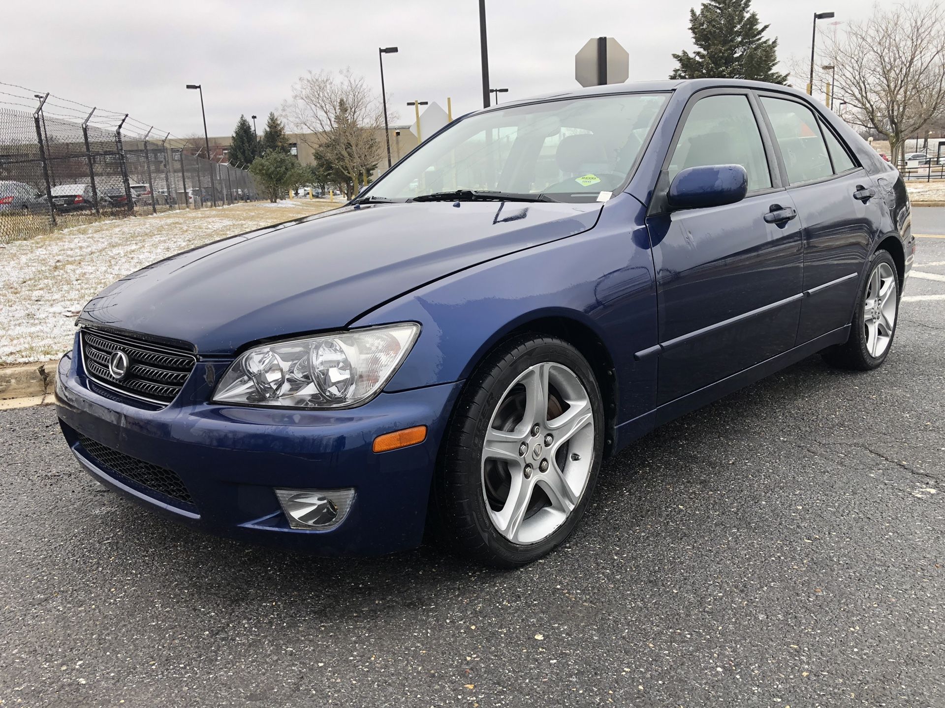 2004 Lexus IS 300