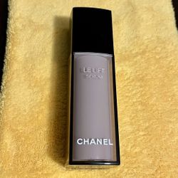  Chanel Serum 1 fl oz – Brand New, Never Pumped