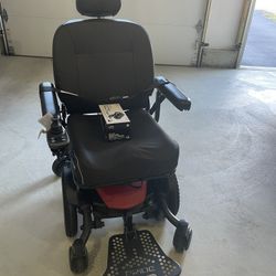 Pride Jazzy 613 Electric Wheelchair 