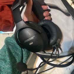 BOSE PILOT HEADPHONES 