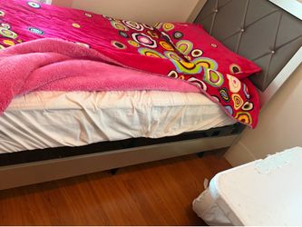 Cama twin.      (. Individual. )