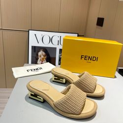 🌿 New FENDI Summer Sandals 