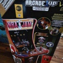 Arcade 1 Up   With Raiser  3 Games In 1