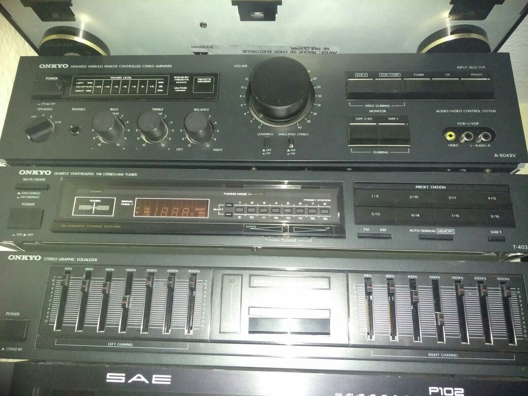 Vintage Onkyo Set. Equalizer, Tuner, CD Player, Record Player. $175 OBO