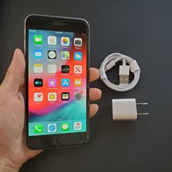 iPhone 6 Plus - UNLOCKED - Like New 