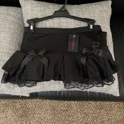 Black Satin Skirt M/L Brand New 