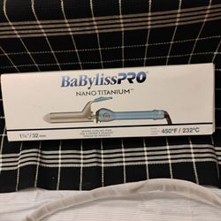 BaBylissPRO® Nano Titanium™ 1¼" Spring Curling Iron