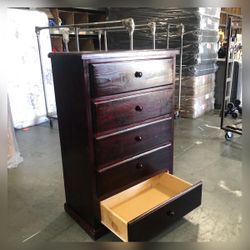 5 Drawer Dresser 