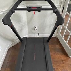 Peloton-Treadmill